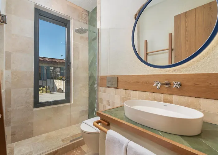 A Musical Escape With Euterpe Κας