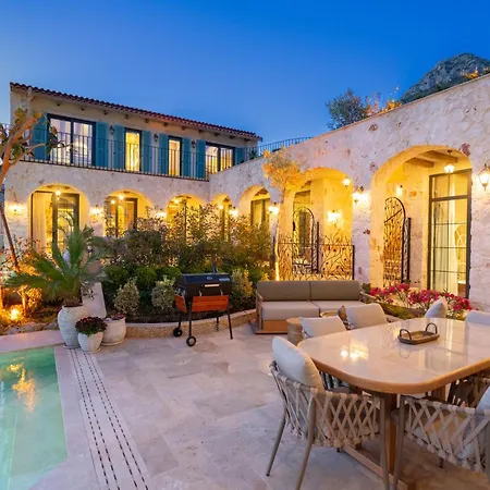 A Musical Escape With Euterpe Villa *