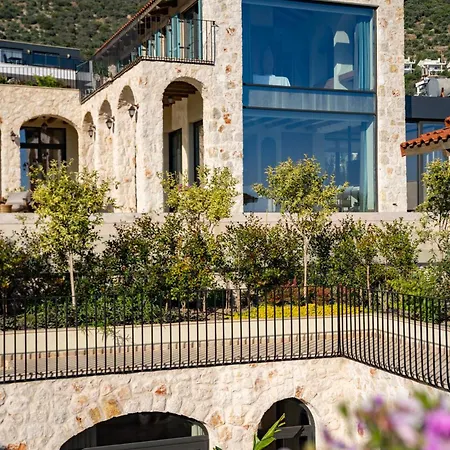 A Musical Escape With Euterpe Kas